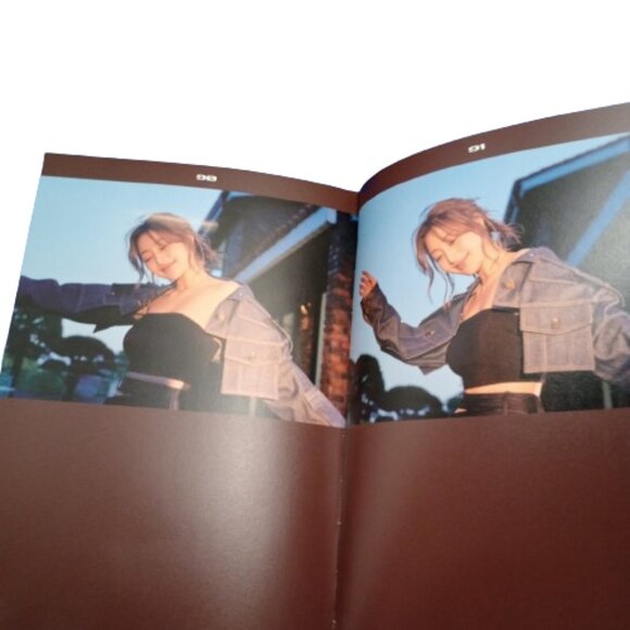 JIHYO ZONE The 1st Mini Album With Photo Book *Wear on book cover* - Picture 8 of 8
